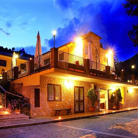 Agriturismo Villa Orchidea Alì Terme Exterior foto
